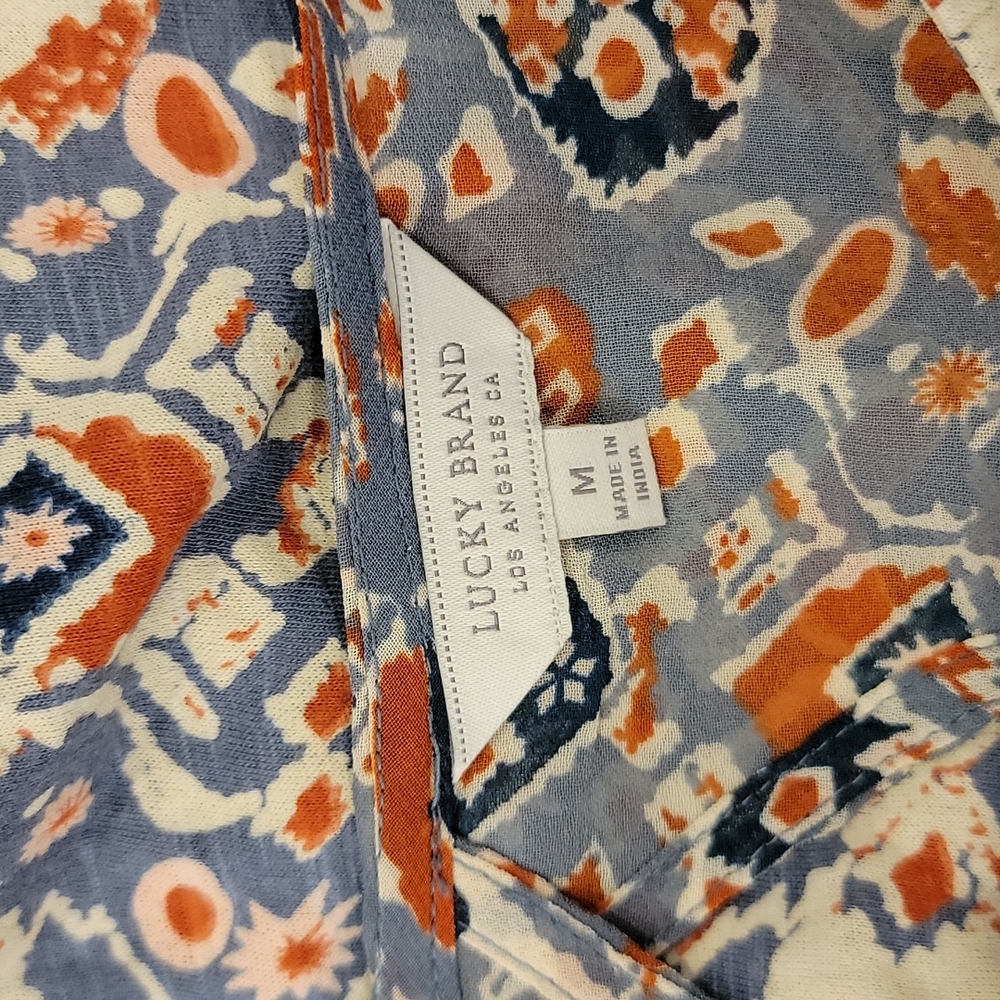 Lucky Brand Flutter Sleeve Aztec Print - Picture 3 of 3